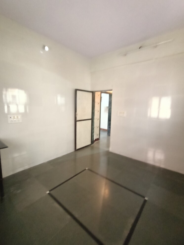 Room, dombivli west 1 Bedroom 670 Sq.Ft. Apartment In Dombivli West Thane 8968757