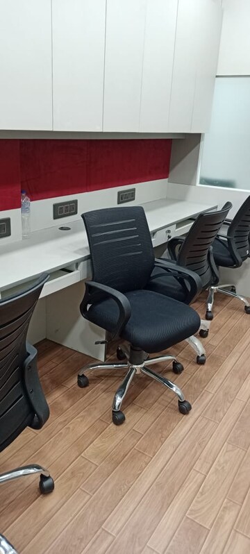  Office Space For Rent in Bbd Bagh