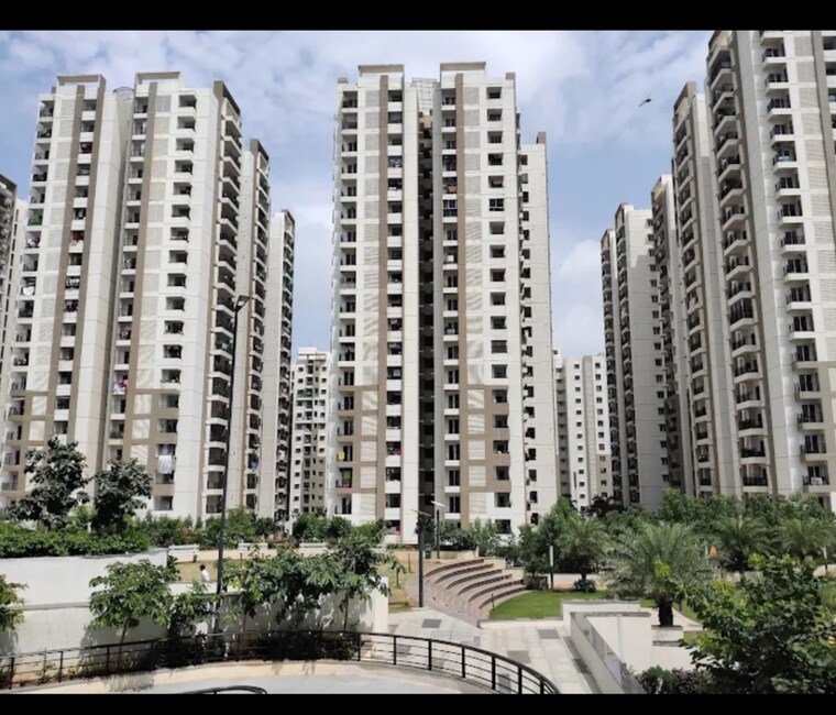 Exterior View, cybercity-rainbow-vistas-rock-gardens 4 Bedroom 3030 Sq.Ft. Apartment In Hi Tech City Hyderabad 8968761