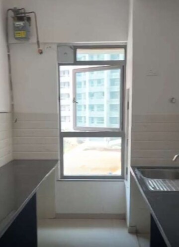 Bathroom in 2 BHK Apartment at Kalpataru Immensa, Kolshet Road – for Rent
