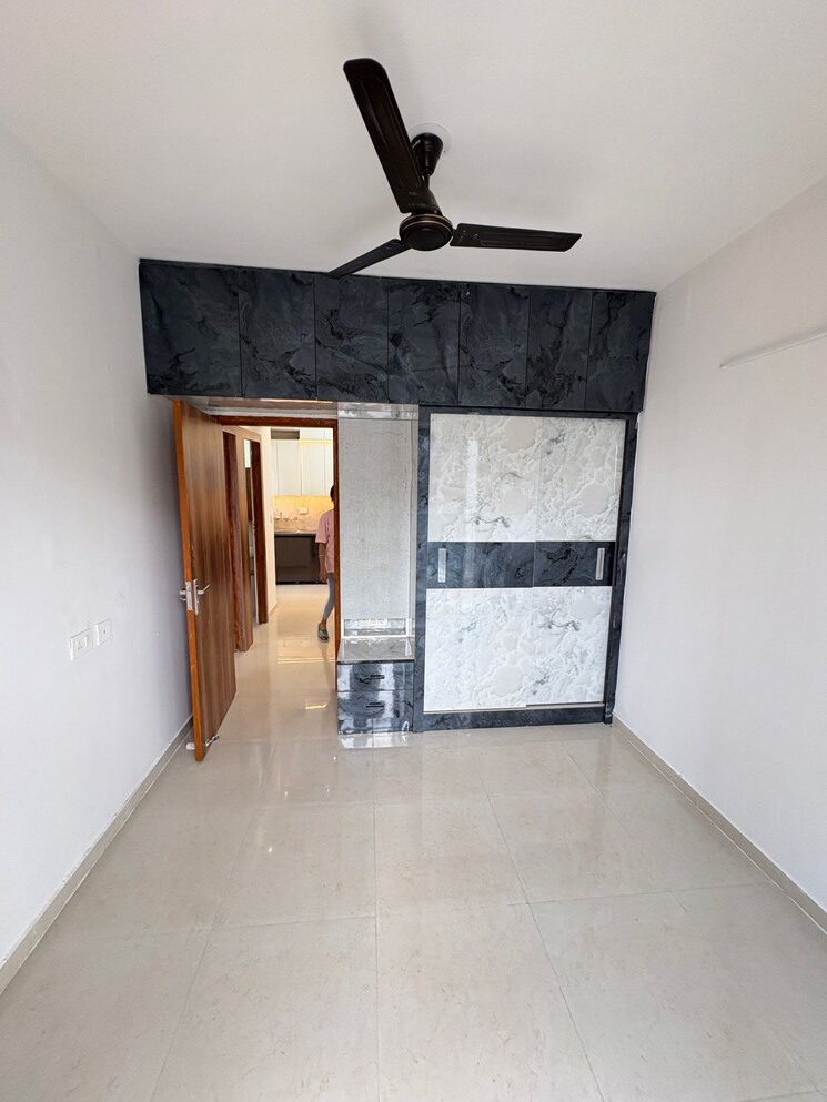 Room, signature-the-millennia-2 2 Bedroom 1000 Sq.Ft. Apartment In Sector 37d Gurgaon 8968769