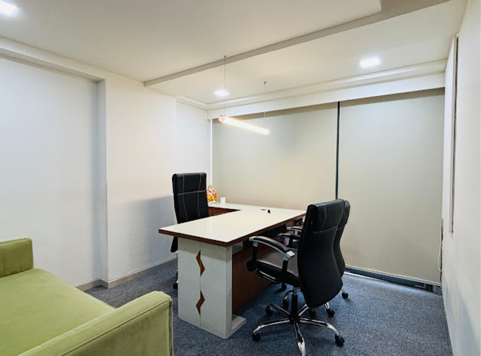 Office Space in IT/SEZ For Rent in Thaltej