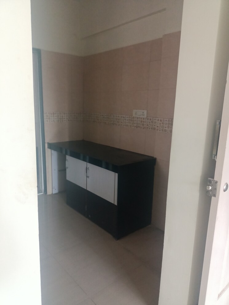 Kitchen, om-tropica 3 Bedroom 1350 Sq.Ft. Apartment In Ravet Pune 8968775