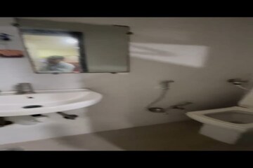 Bathroom in 1 BHK Builder Floor at Kalyan West – for Rent