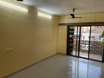 Room in 2 BHK Apartment at Valley Towers Annex, Manpada – for Sale
