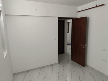 Room in 2 BHK Apartment at Raymond Ten X Era, Pokhran Road No One – for Sale