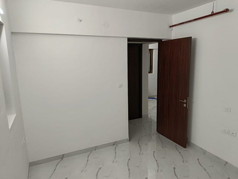 Room, raymond-ten-x-era 2 Bedroom 630 Sq.Ft. Apartment In Pokhran Road No One Thane 8968824