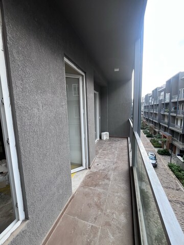 Balcony in 3 BHK Apartment at Smart World Orchard, Sector 61 – for Rent