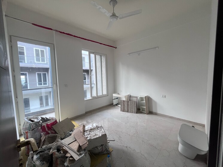 Living Room, smart-world-orchard 3 Bedroom 1680 Sq.Ft. Apartment In Sector 61 Gurgaon 8968856