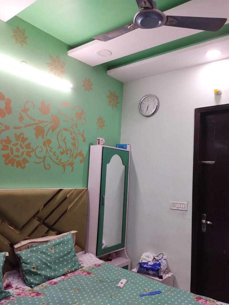 undefined, rohini sector 21 3 Bedroom 1100 Sq.Ft. Builder Floor In Rohini Sector 21 Delhi 8968860