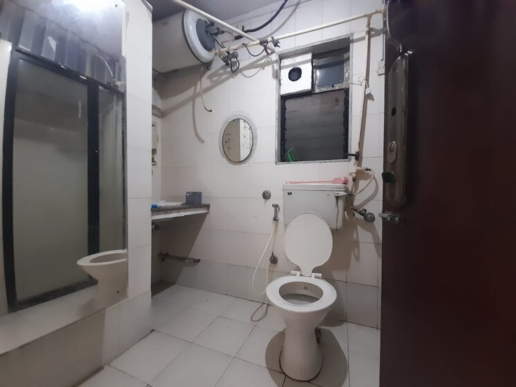 Bathroom, royal-palms 3 Bedroom 1180 Sq.Ft. Apartment In Goregaon East Mumbai 8968855
