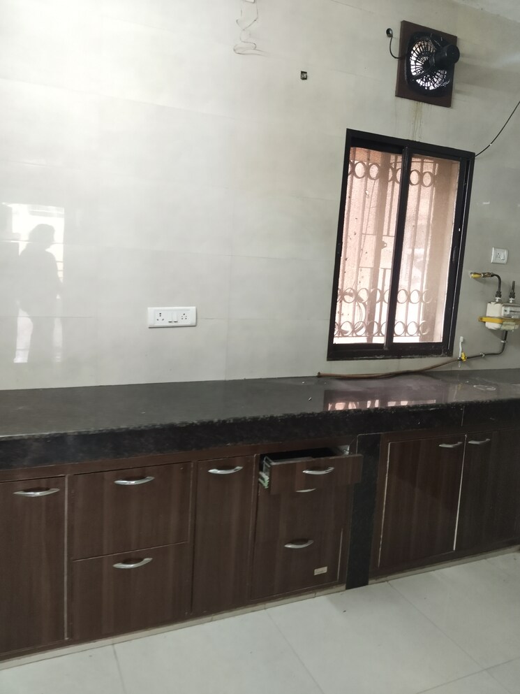 Kitchen, sarita vihar 3 Bedroom 1850 Sq.Ft. Apartment In Sarita Vihar Delhi 8968862