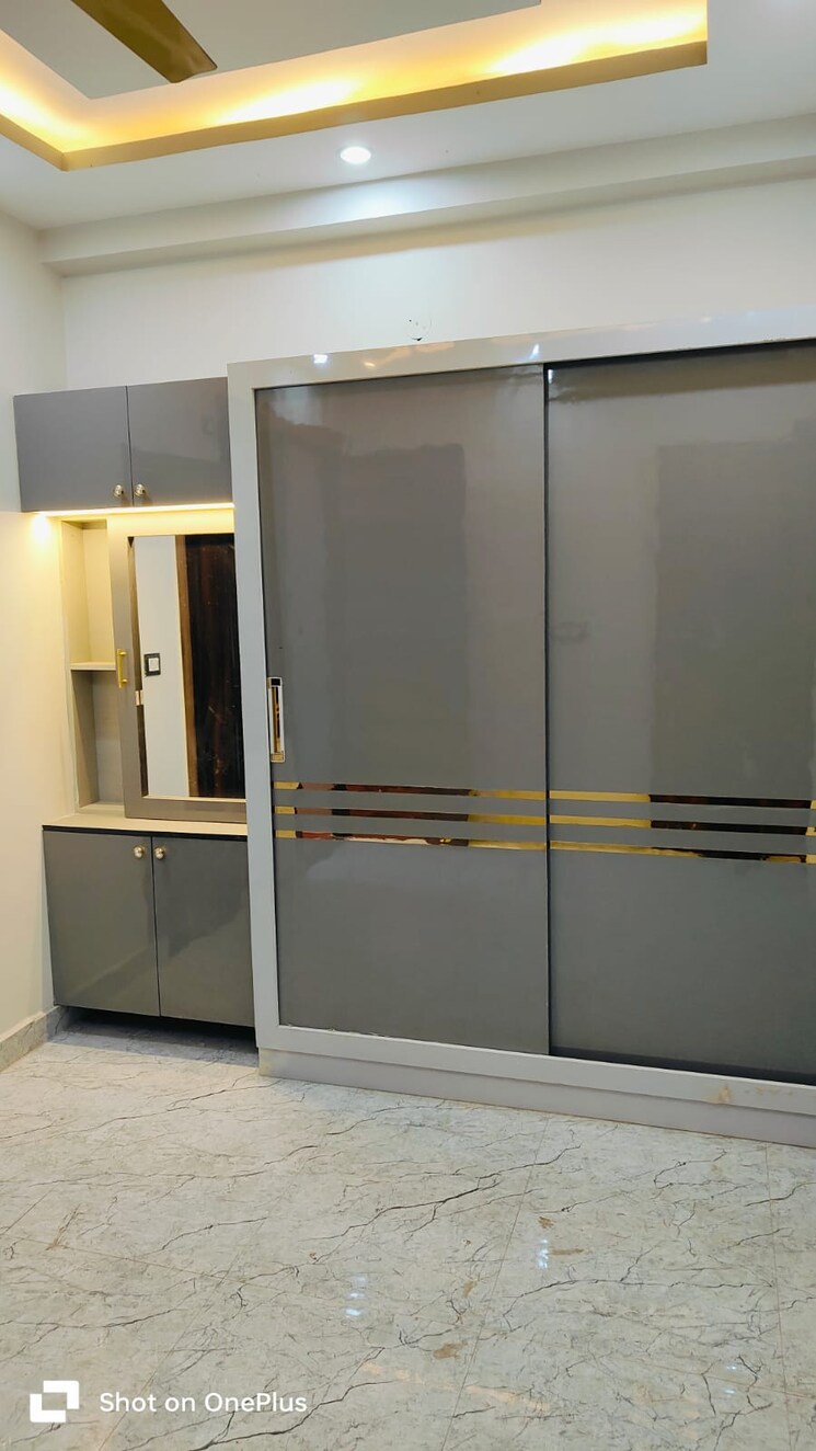 Room, arjan garh 3 Bedroom 910 Sq.Ft. Builder Floor In Arjan Garh Delhi 8968886