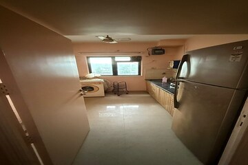 Room in 2 BHK Apartment at Mahindra Lifespaces The Great Eastern Gardens, Kanjurmarg West – for Rent