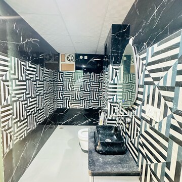 Attached Bathroom in 3 BHK Apartment at Mansarovar – for Rent