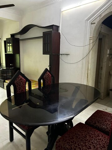 Team Area in 2 BHK Apartment at Hastiraj Apartment Vile Parle West, Vile Parle West – for Rent