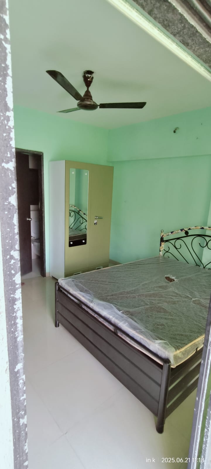 2 BHK + Extra Room Apartment For Rent in Maitri Planet