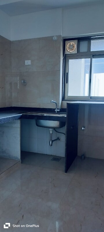 Kitchen in 1 BHK Apartment at Chinchpokli – for Rent
