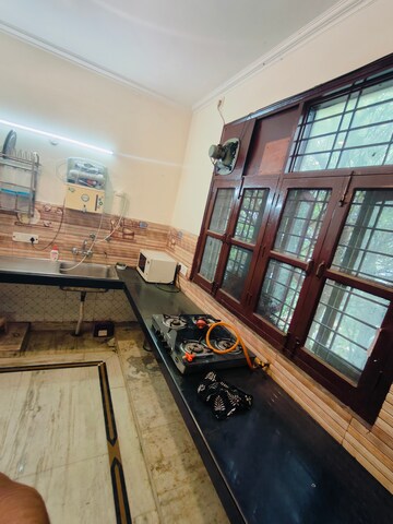 Kitchen in 3 BHK Builder Floor at Sushant Vyapaar Kendra, Sector 43 – for Rent