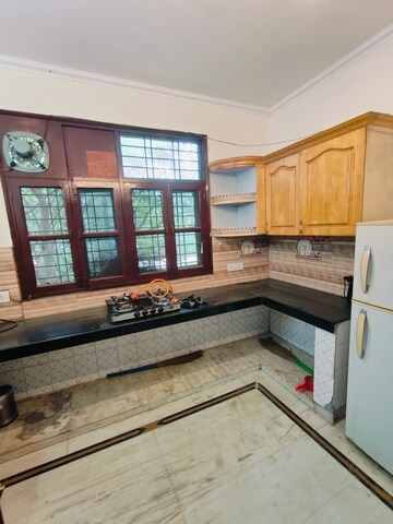 Kitchen in 3 BHK Builder Floor at Sushant Vyapaar Kendra, Sector 43 – for Rent