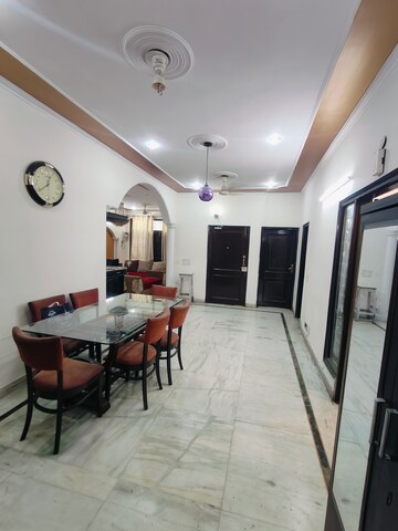 3 BHK Builder Floor For Rent in Sushant Vyapaar Kendra, Sector 43