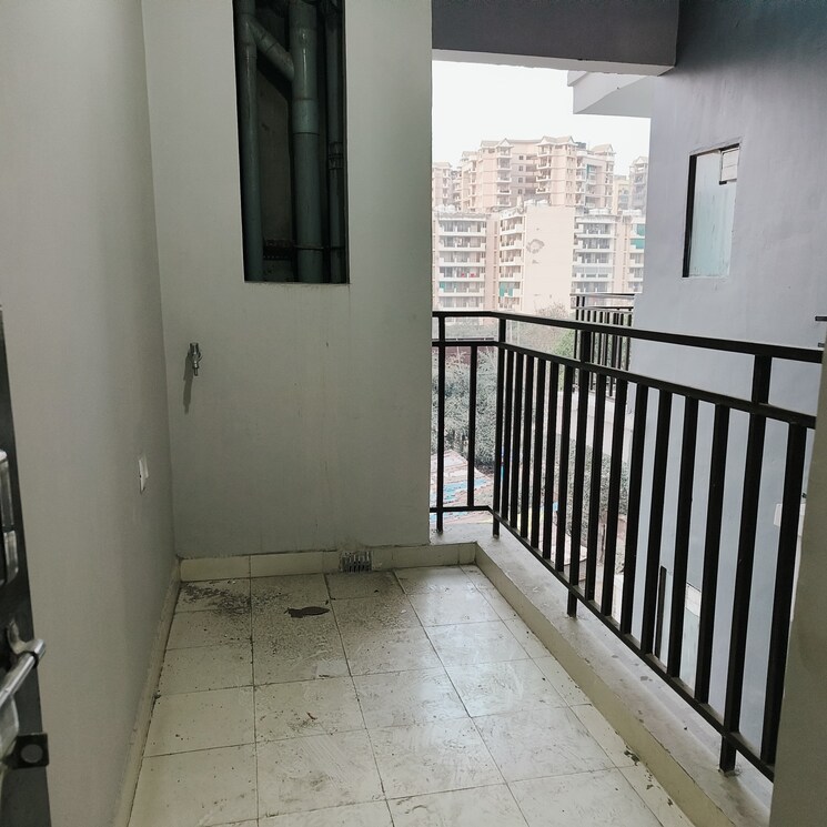 Balcony, amolik-sankalp 3 Bedroom 851 Sq.Ft. Apartment In Sector 85 Faridabad 8969116
