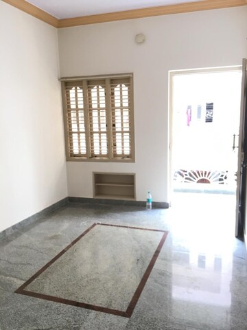 Room in 2 BHK Independent House at Jp Nagar – for Rent
