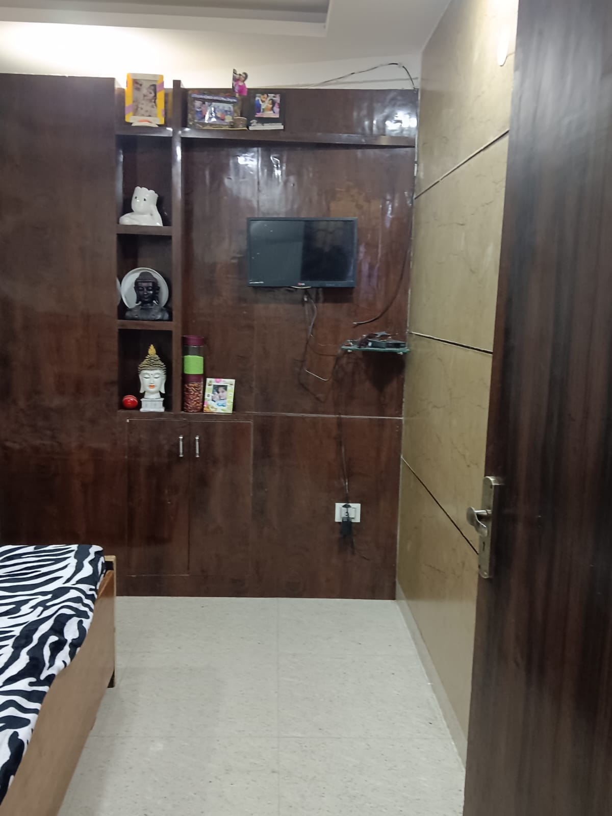 1 BHK + Pooja Room Builder Floor For Sale in Chattarpur