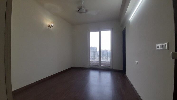 Room, bptp-discovery-park 2 Bedroom 1248 Sq.Ft. Apartment In Sector 80 Faridabad 8969138