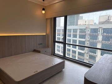 Room in 3 BHK Apartment at Lodha The World Towers World One Tier 3 Trinity, Worli – for Rent