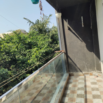 Balcony in 3 BHK Builder Floor at Palm Residency Chhatarpur, Rajpur Khurd Extension – for Rent