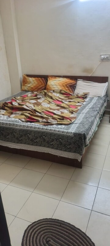 Bedroom in 1 BHK Builder Floor at Ansal Sushant Lok I, Sector 43 – for Rent
