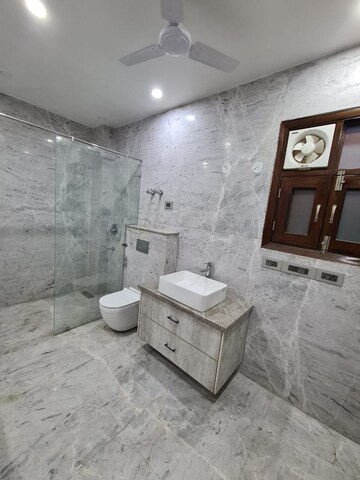 Bathroom in 6 BHK Independent House at RWA Apartments Sector 50, Sector 50 – for Rent