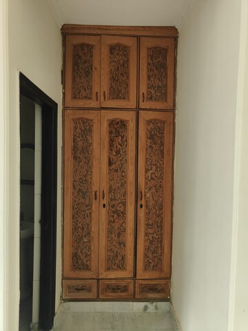 Bedroom in 2 BHK Builder Floor at Ardee City, Sector 52 – for Rent