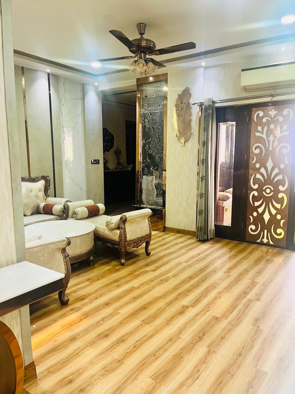 4 BHK + Study Room Builder Floor For Rent in Ardee City