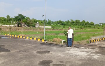 Plot For Sale in Jewar