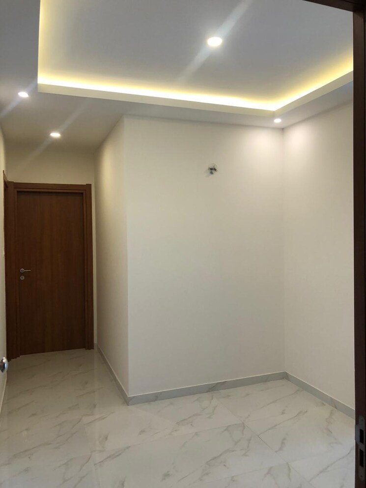 Room, bhartiya-nikoo-homes 3 Bedroom 1954 Sq.Ft. Apartment In Thanisandra Main Road Bangalore 8969264