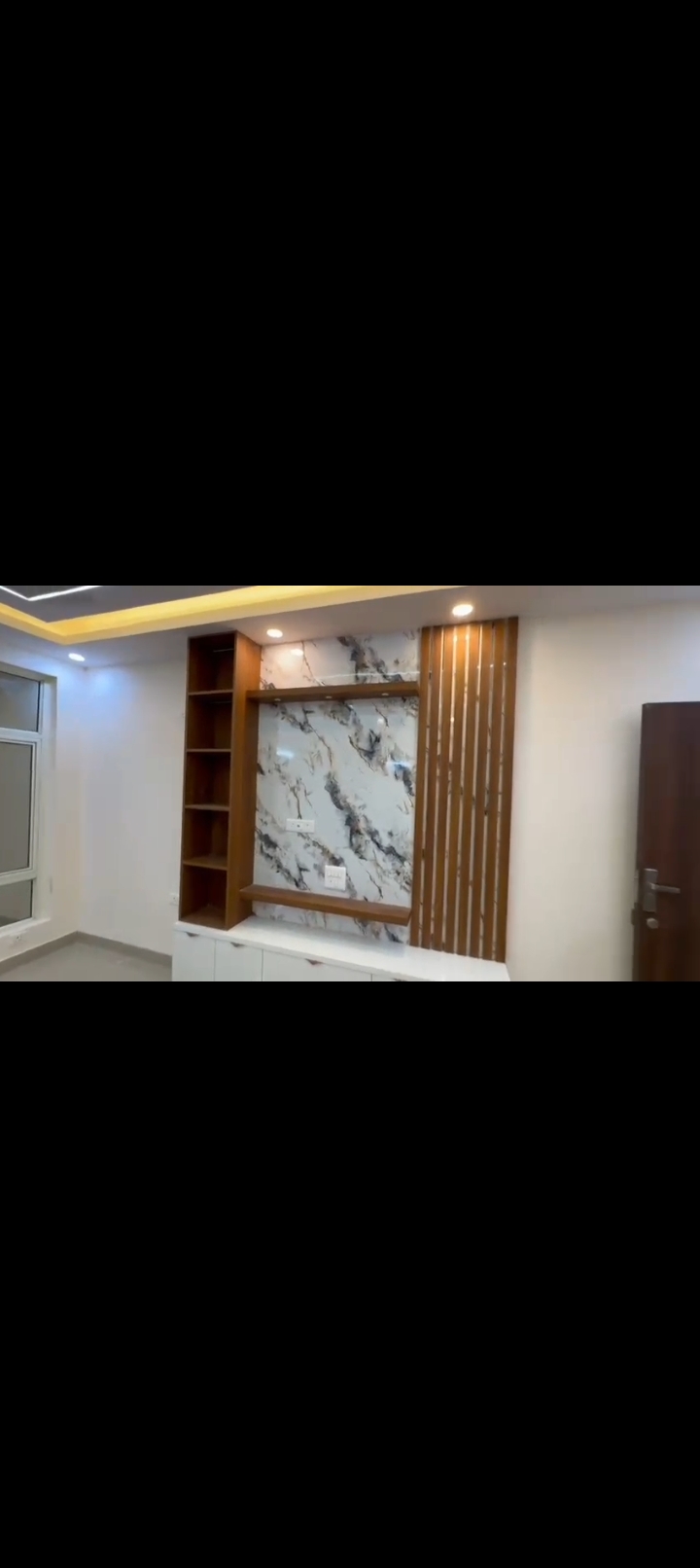 3 BHK + Extra Room Apartment For Rent in Supertech Ecovillage I