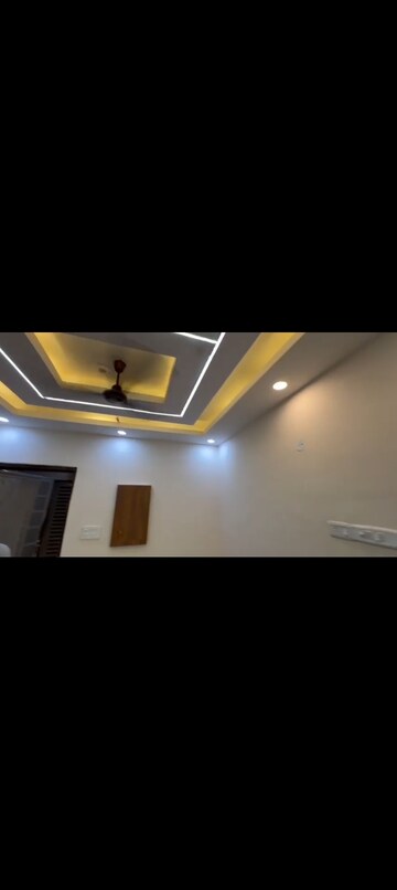 Furnished Amenities in 3 BHK Apartment at Supertech Ecovillage I, Sector 1 Greater Noida – for Rent