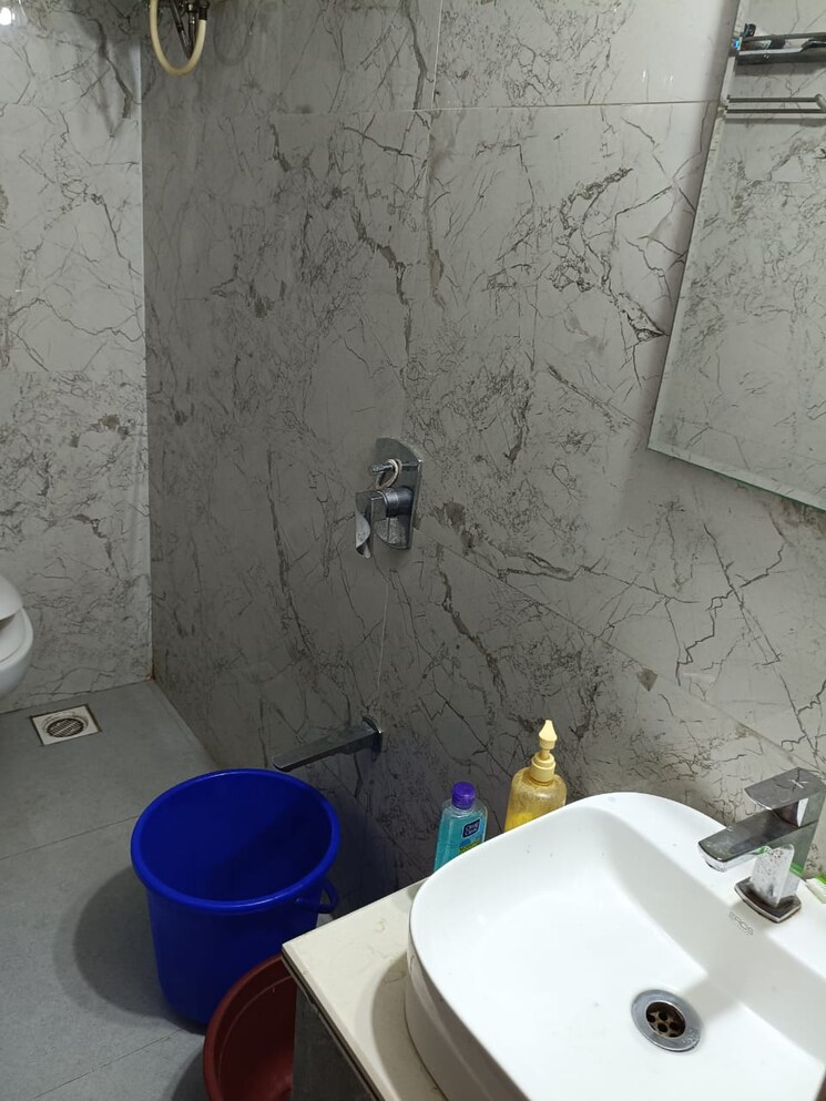Bathroom, panthbagar-sarw-mangalm-chs 2 Bedroom 650 Sq.Ft. Apartment In Ghatkopar East Mumbai 8969277
