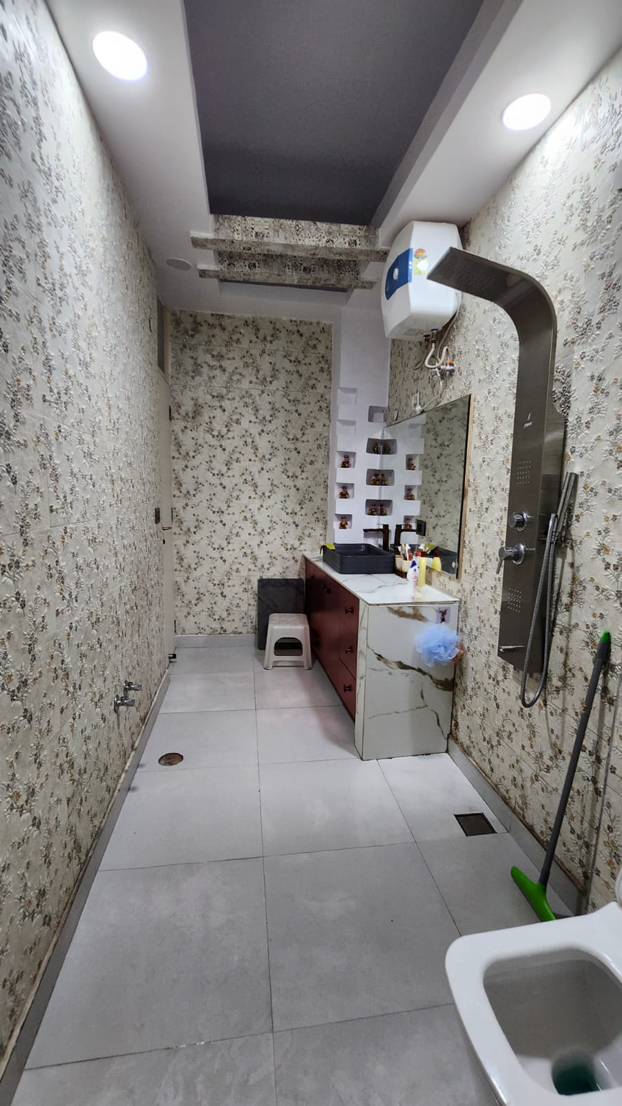 2 BHK 1200 Sq.Ft. Apartment in Anshika Indira Enclave I