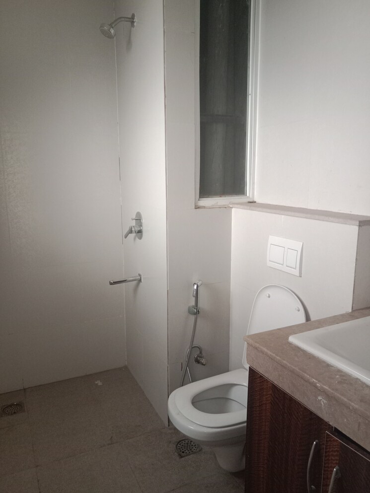 Bathroom, conscient-heritage-max 4 Bedroom 2860 Sq.Ft. Apartment In Sector 102 Gurgaon 8969283