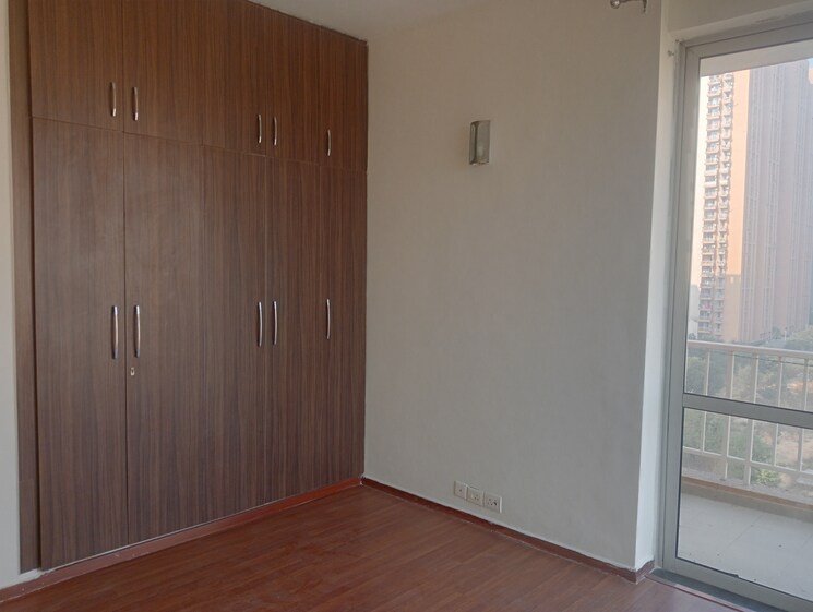 Room, pioneer-park-phase-1 3.5 Bedroom 2061 Sq.Ft. Apartment In Sector 61 Gurgaon 8969290
