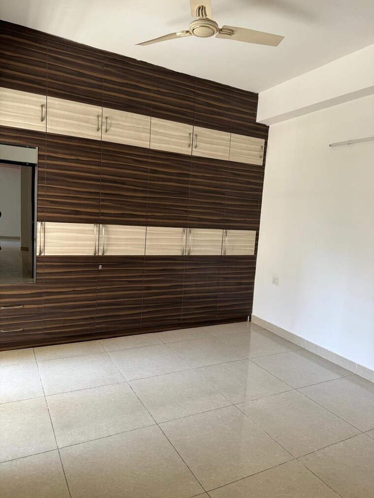 Room, v3s-indralok 2 Bedroom 1150 Sq.Ft. Apartment In Indrapuram Ghaziabad 8969296