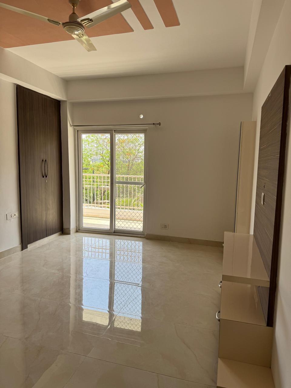 2 BHK Apartment For Sale in V3S Indralok