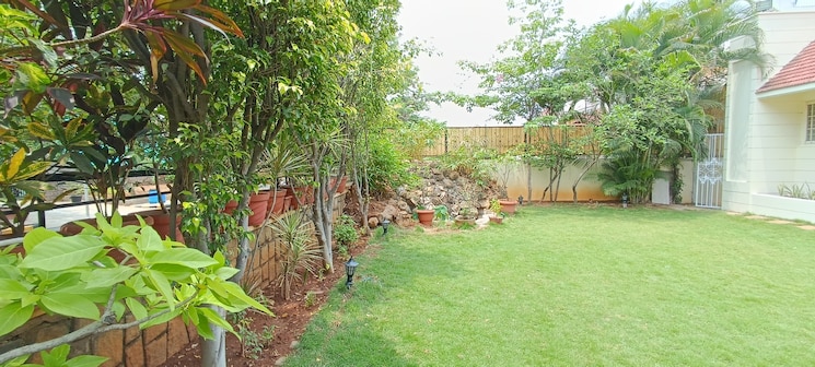 Garden, nk-urban-villas 4 Bedroom 6000 Sq.Ft. Villa In Gandipet Hyderabad 8969314