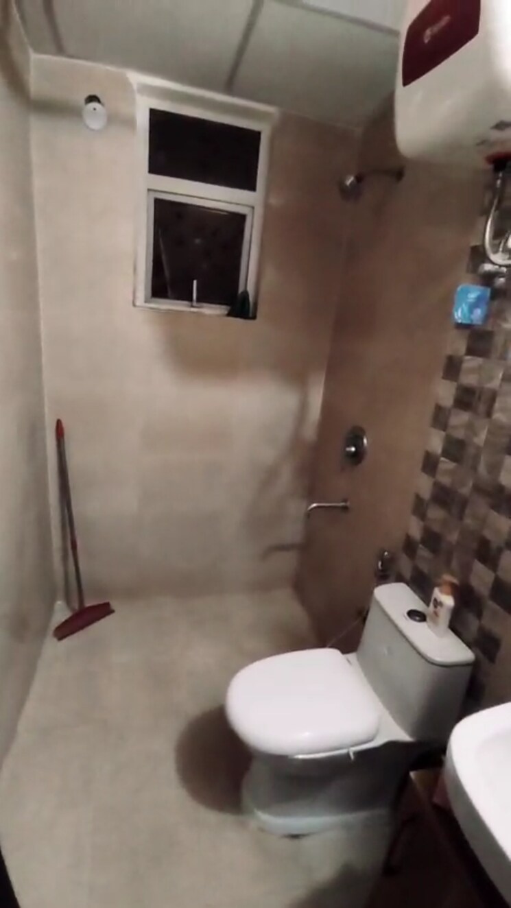 Bathroom, signature-global-park-4-and-5 3 Bedroom 1081 Sq.Ft. Builder Floor In Sohna Sector 36 Gurgaon 8969336