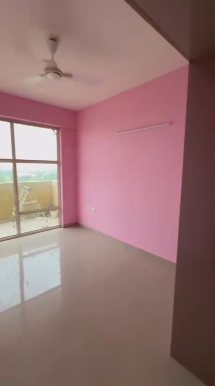 Room, signature-the-serenas 2 Bedroom 750 Sq.Ft. Builder Floor In Sohna Sector 36 Gurgaon 8969345