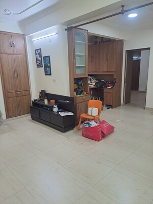 Furnished Amenities in 2 BHK Apartment at Paryatan Apartments, Vasundhara Enclave – for Sale