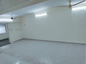 2 BHK Apartment For Rent in Vaibhav CHS Goregaon, Goregaon West